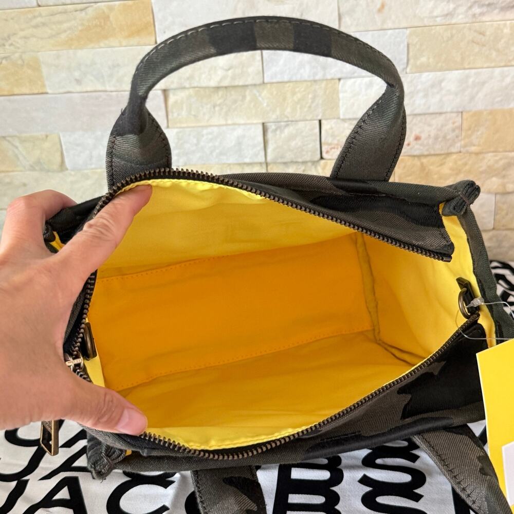 Limited‼️Marc Jacobs The Camo Jacquard Small Tote Bag 2S4HTT003H03 $295 - Picture 8 of 10